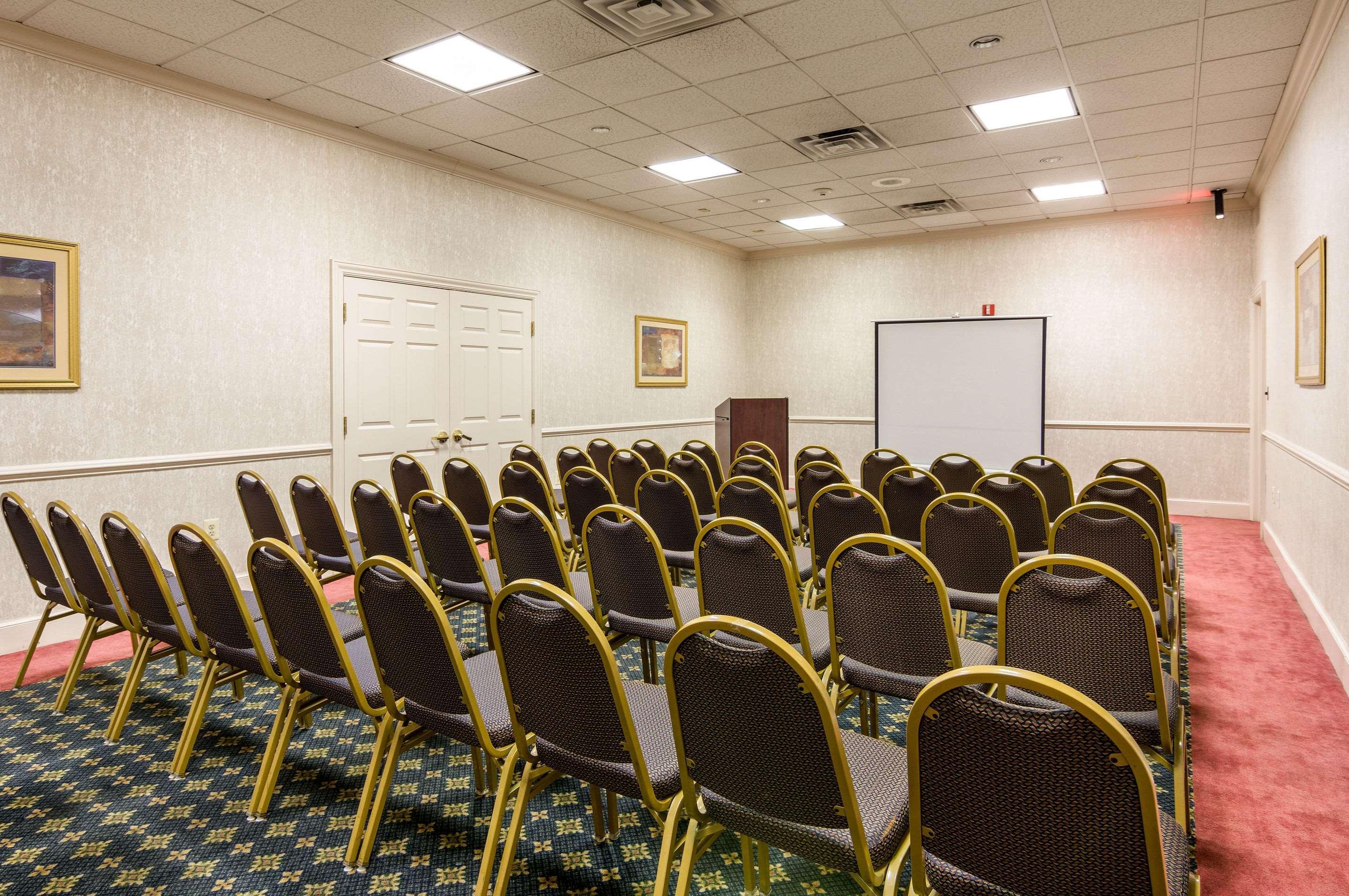 Quality Near Joint Base Andrews-washington Area Locanda Camp Springs